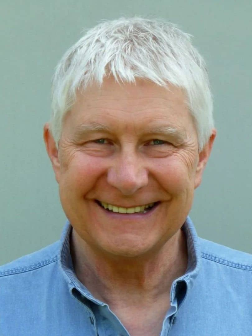 Nick Butterworth reading from one of his beloved children’s books at Wimbledon BookFest.