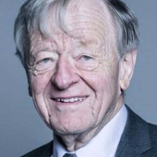 Lord Alf Dubs: The Boy with the Knapsack: An Extraordinary Life in Politics
